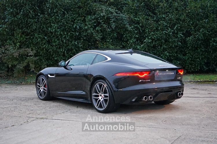 Jaguar F-Type V8 R 550 Ch 4 Roues Motrices BVA8 - 858 €/mois - Toit Pano, Caméra, Meridian, Sièges 14 Réglages, Hayon électrique... - Révisée 01/2025 - <small></small> 79.500 € <small>TTC</small> - #3