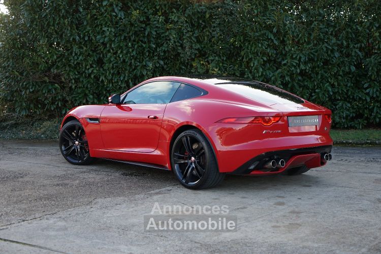 Jaguar F-Type V8 550 Ch 860 €/mois Toit Pano, Meridian 380 W, Sièges Chauffants, Accès Sans Clé, ... Carnet Révisée 43.655 kms - <small></small> 64.500 € <small>TTC</small> - #3