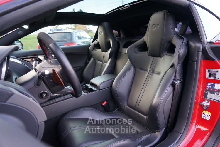 Jaguar F-Type V8 550 Ch 860 €/mois Toit Pano, Meridian 380 W, Sièges Chauffants, Accès Sans Clé, ... Carnet Révisée 43.655 kms - <small></small> 64.500 € <small>TTC</small> - #21