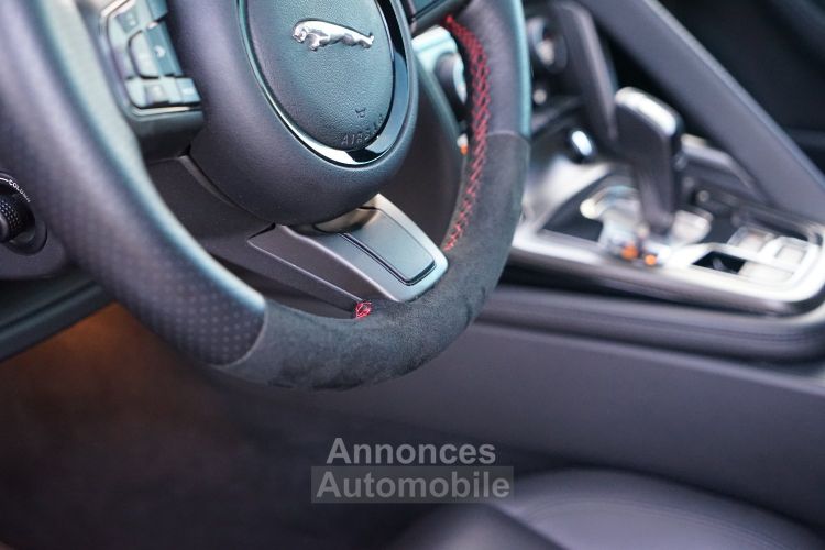 Jaguar F-Type V8 550 Ch 860 €/mois Toit Pano, Meridian 380 W, Sièges Chauffants, Accès Sans Clé, ... Carnet Révisée 43.655 kms - <small></small> 64.500 € <small>TTC</small> - #27