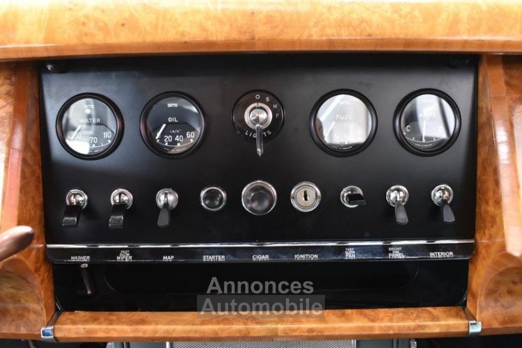 Jaguar MK2 3.8 Automatique - <small></small> 39.900 € <small>TTC</small> - #37