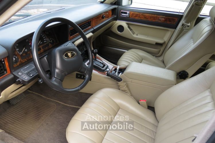 Jaguar Sovereign 3 3.2 200 cv - <small></small> 9.990 € <small>TTC</small> - #9