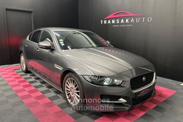 Jaguar XE 2.0 D 163 ch BVA E-Performance R-Sport - <small></small> 13.990 € <small>TTC</small> - #2