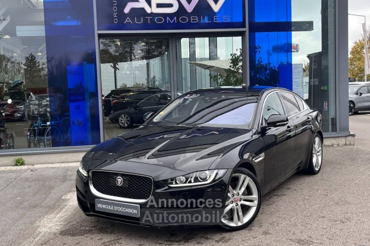 Jaguar XE 2.0 D - 180 ch BVA Portfolio - <small></small> 24.900 € <small>TTC</small> - #1