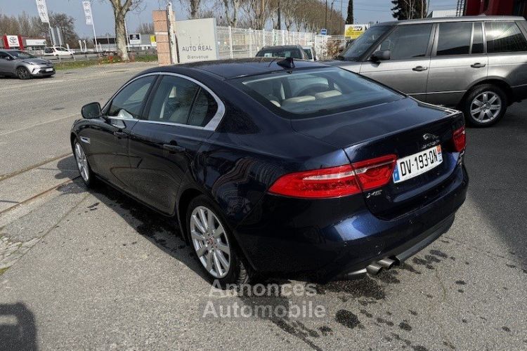 Jaguar XE 2.0 D - 180 ch BVA Prestige - <small></small> 16.900 € <small>TTC</small> - #3