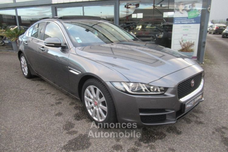 Jaguar XE 2.0 D - 180 ch BVA Prestige - <small></small> 12.990 € <small>TTC</small> - #3