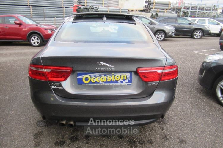 Jaguar XE 2.0 D - 180 ch BVA Prestige - <small></small> 12.990 € <small>TTC</small> - #5