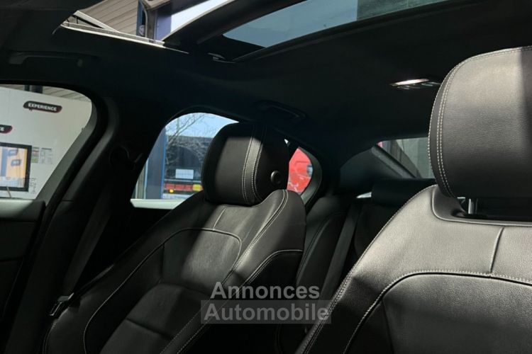 Jaguar XE 2.0 d - 180 ch bva r-sport - <small></small> 14.990 € <small>TTC</small> - #32