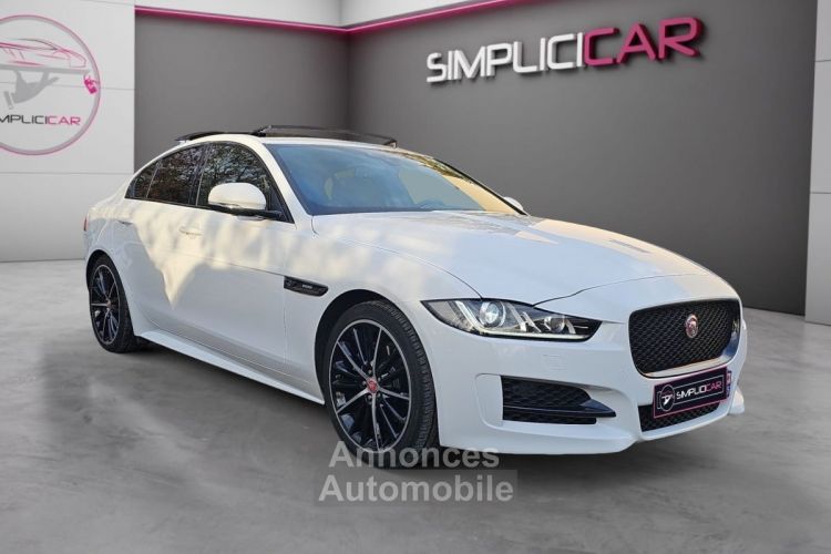 Jaguar XE 2.0 D - 180 ch BVA R-Sport - Toit Ouvrant - Meridian - <small></small> 18.490 € <small>TTC</small> - #1