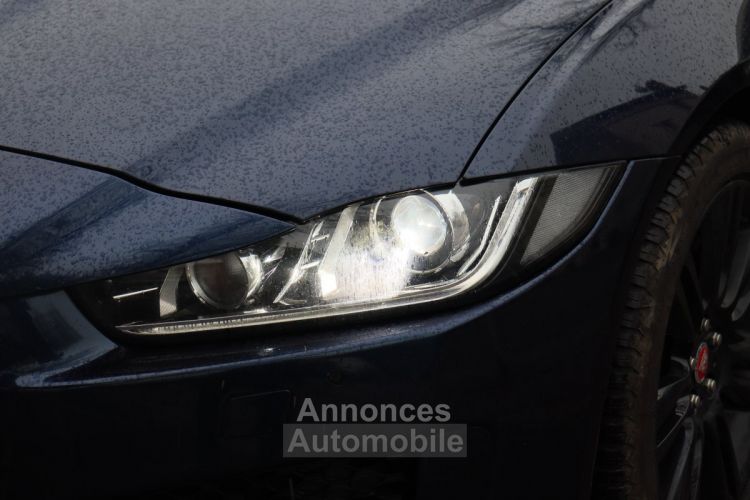 Jaguar XE 2.0 D 180 R-Sport Black Pack BVA8 (CarPlay,Caméra,Sièges&Volants Chauffants) - <small></small> 19.990 € <small>TTC</small> - #22