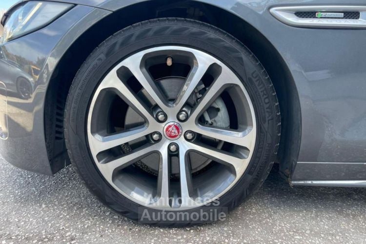 Jaguar XE 2.0 D - 180ch - BVA pack R-Sport - <small></small> 19.990 € <small>TTC</small> - #19