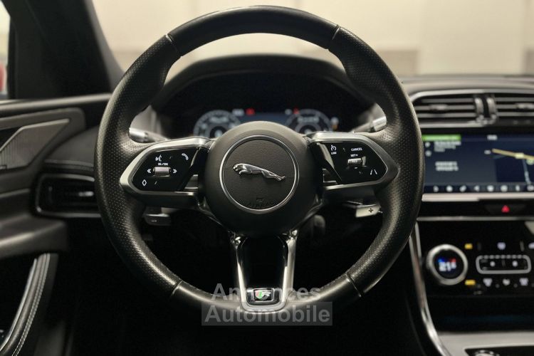 Jaguar XE 2.0 D180ch R-Dynamic SE BVA8 - <small></small> 27.990 € <small>TTC</small> - #42