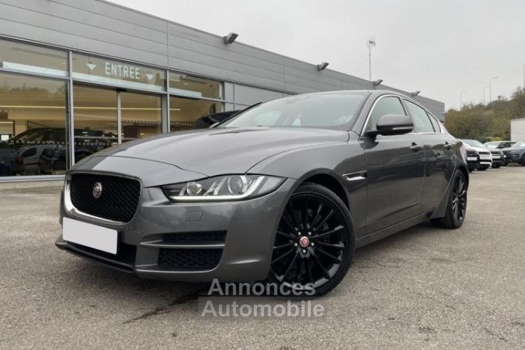 Jaguar XE 2.0D 180CH PORTFOLIO AWD BVA8 Corris Grey - <small></small> 23.900 € <small>TTC</small> - #23