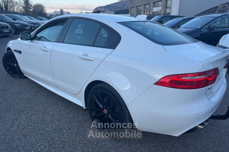 Jaguar XE 2.0D 180CH R-SPORT BVA8 - <small></small> 14.990 € <small>TTC</small> - #5