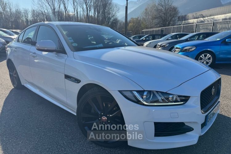 Jaguar XE 2.0D 180CH R-SPORT BVA8 - <small></small> 14.990 € <small>TTC</small> - #10