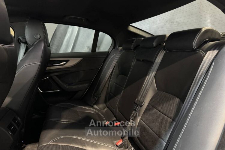 Jaguar XE D180 BUSINESS S R-DYNAMIC AUTO - <small></small> 23.990 € <small>TTC</small> - #22