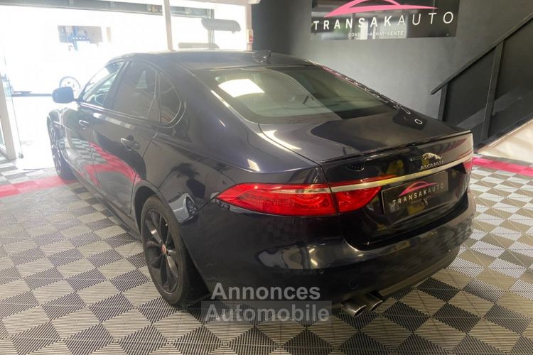 Jaguar XF 2.0 D - 180 ch BVA AWD R-Sport - <small></small> 12.490 € <small>TTC</small> - #3