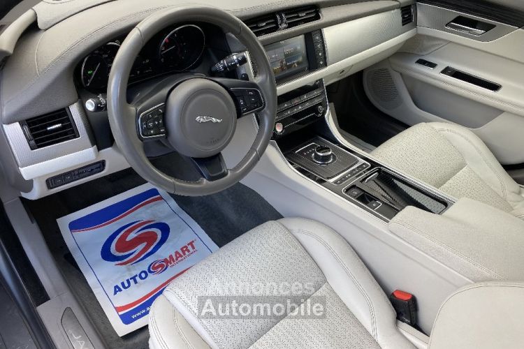 Jaguar XF 2.0 D - 180 ch BVA Prestige - <small></small> 14.990 € <small>TTC</small> - #7