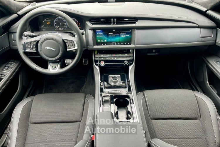 Jaguar XF 2.0 D - 180 ch BVA R-Sport - <small></small> 46.990 € <small>TTC</small> - #4