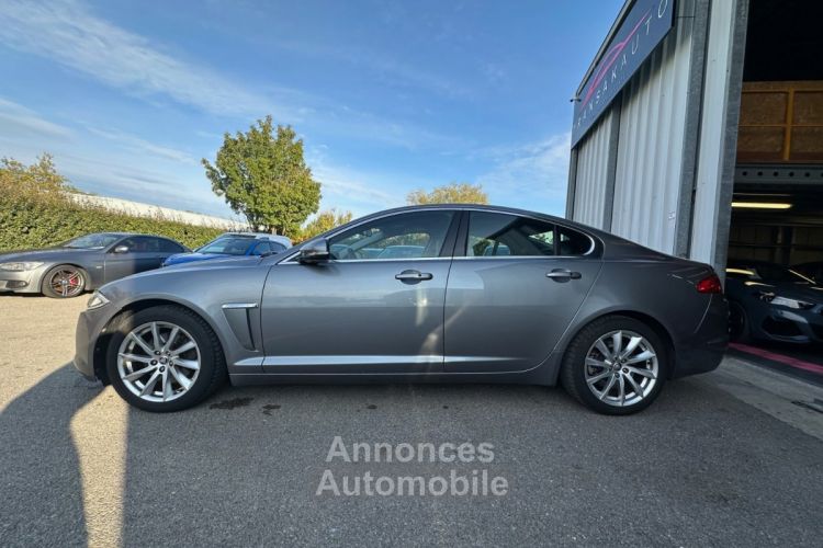 Jaguar XF 2.2 D - 190 CH - CAMERA DE RECUL - RÉVISÉ - <small></small> 12.990 € <small>TTC</small> - #2