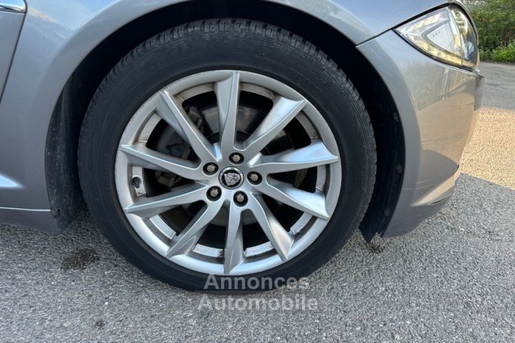 Jaguar XF 2.2 D - 190 CH - CAMERA DE RECUL - RÉVISÉ - <small></small> 12.990 € <small>TTC</small> - #13