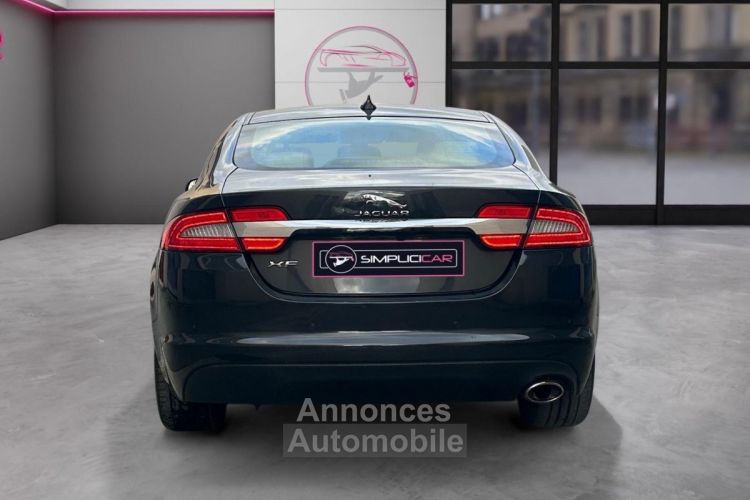 Jaguar XF 2.2 D - 200 British Edition A - <small></small> 17.490 € <small>TTC</small> - #8