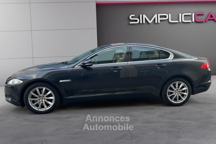 Jaguar XF 2.2 D - 200 British Edition A - <small></small> 17.490 € <small>TTC</small> - #9