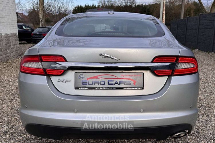 Jaguar XF 2.2 D Business Edition Luxury AUTOMAT-CUIR-XENON- - <small></small> 6.490 € <small>TTC</small> - #19