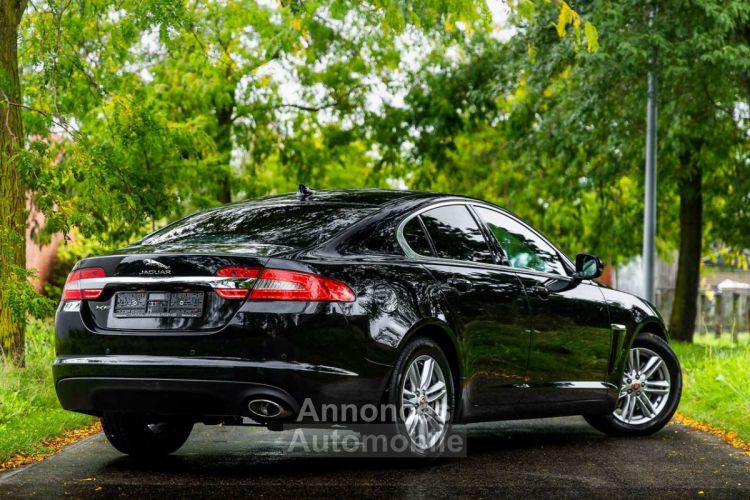 Jaguar XF 2.2D - <small></small> 12.995 € <small>TTC</small> - #21