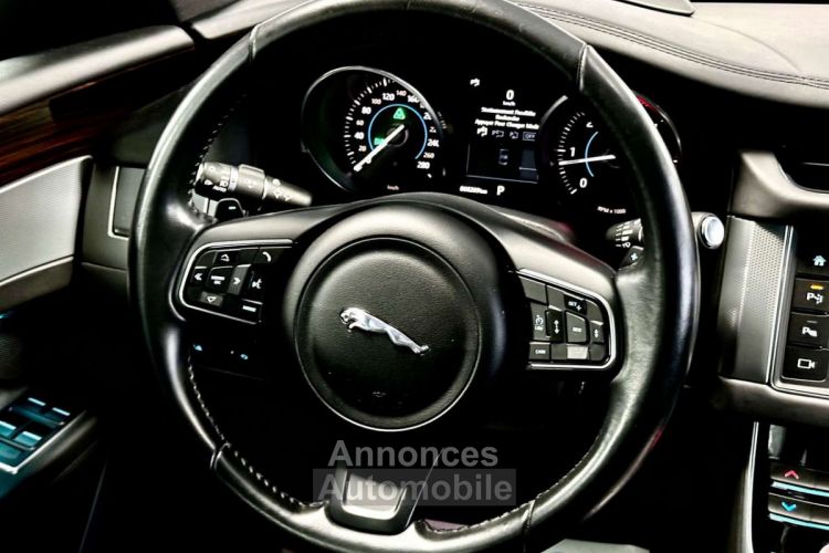 Jaguar XF 3.0 D 300cv V6 PACKSPORT FULL OPTIONS - <small></small> 21.990 € <small>TTC</small> - #17