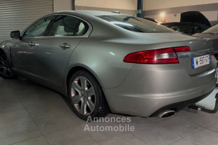 Jaguar XF 3.0D V6 240 LUXE PREMIUM CUIR XENONS GPS - <small></small> 11.999 € <small>TTC</small> - #3