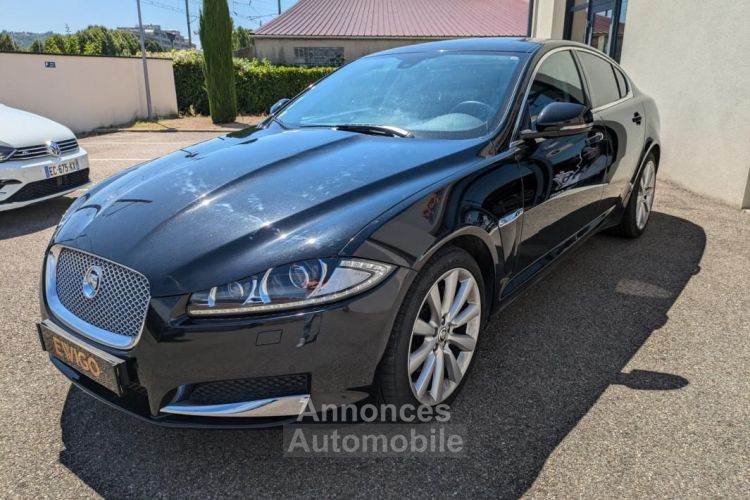 Jaguar XF 3.0D V6 BITURBO 240CH BVA8 LUXE PREMIUM - <small></small> 16.490 € <small>TTC</small> - #4