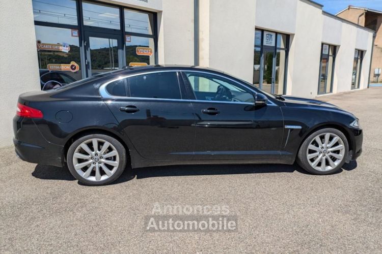 Jaguar XF 3.0D V6 BITURBO 240CH BVA8 LUXE PREMIUM - <small></small> 16.490 € <small>TTC</small> - #9