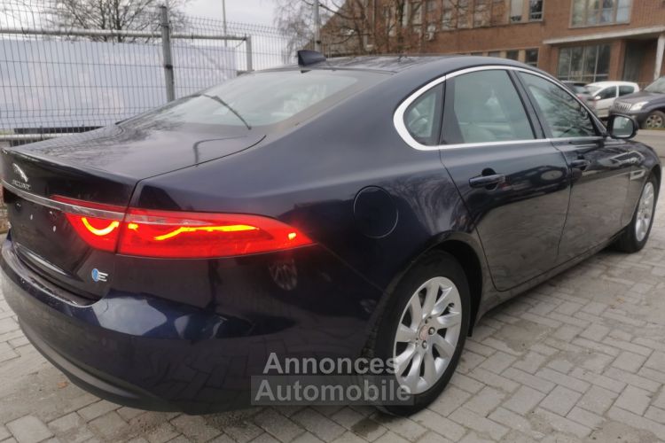 Jaguar XF II 2.0D 163CV PRESTIGE AUTO en excellent état génèrale - <small></small> 15.500 € <small>TTC</small> - #4