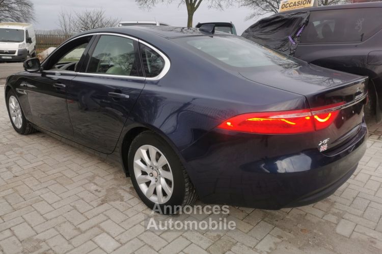 Jaguar XF II 2.0D 163CV PRESTIGE AUTO en excellent état génèrale - <small></small> 15.500 € <small>TTC</small> - #5