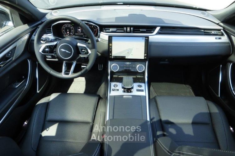 Jaguar XF Sportbrake D200 R-Dynamic AWD - <small></small> 54.950 € <small>TTC</small> - #4