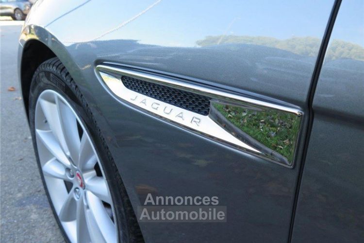 Jaguar XF V6 3.0 D - 300 ch BVA Portfolio - <small></small> 31.900 € <small>TTC</small> - #30