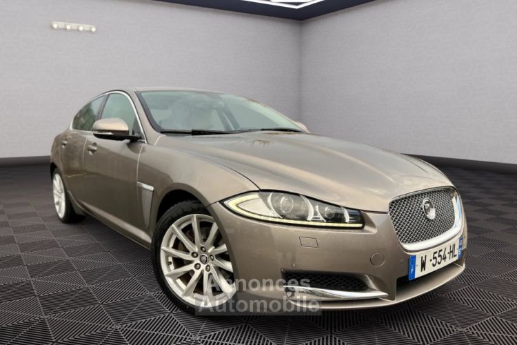 Jaguar XF **2.2 D 190 LUXE PREMIUM BVA CUIR XENONS - <small></small> 12.999 € <small>TTC</small> - #2