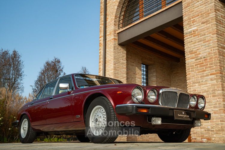 Jaguar XJ DAIMLER XJ DUBLE SIX - Prix sur Demande - #1