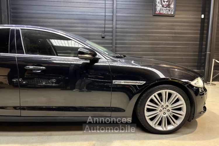 Jaguar XJ LUXE PREMIUM V6 3.0 - 275 cv - <small></small> 19.490 € <small>TTC</small> - #44