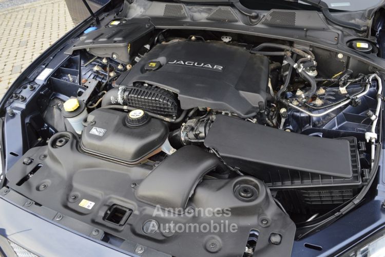 Jaguar XJ V6 3.0 - 275 ch Luxe 1 MAIN !! 23.000 km !! - <small></small> 32.900 € <small></small> - #14
