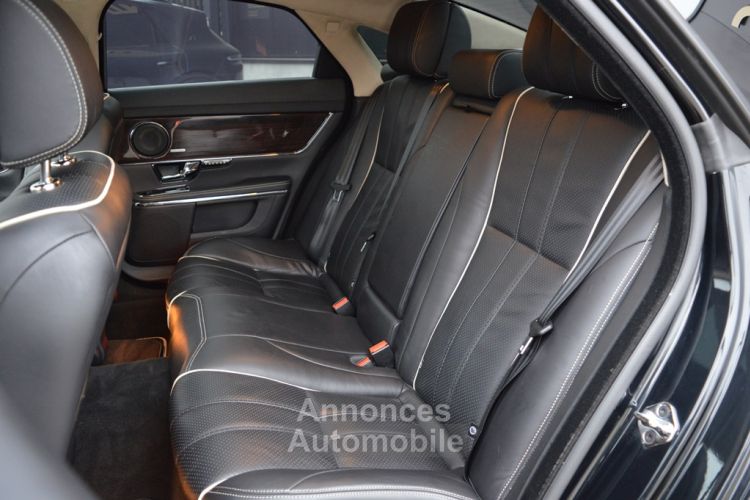 Jaguar XJ V6 3.0 - 275 ch Portfolio 1 MAIN - <small></small> 21.900 € <small></small> - #9