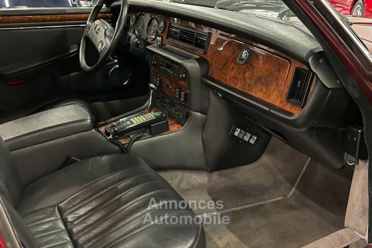 Jaguar XJ12 5.3 HE BVA - <small></small> 35.000 € <small></small> - #18