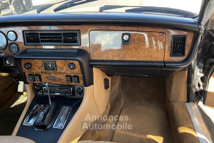 Jaguar XJ6 - <small></small> 17.000 € <small>TTC</small> - #17