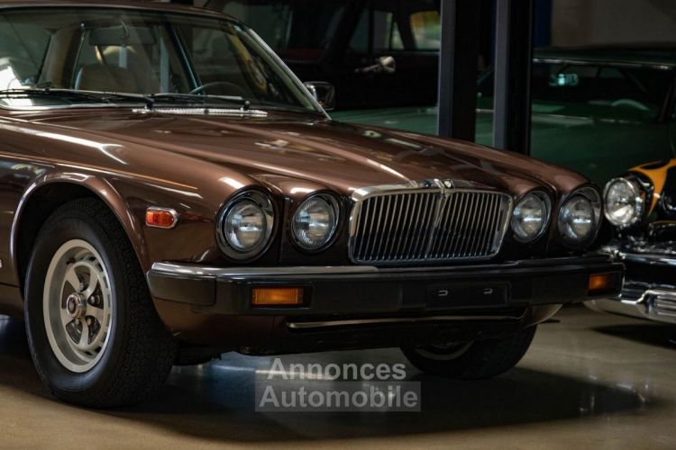 Jaguar XJ6 - <small></small> 27.000 € <small>TTC</small> - #12