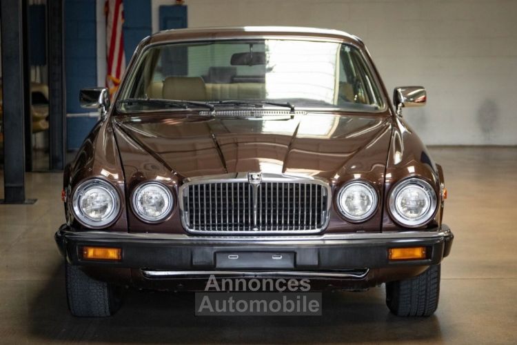 Jaguar XJ6 - <small></small> 27.000 € <small>TTC</small> - #13