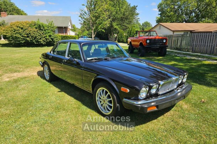 Jaguar XJ6 - <small></small> 23.800 € <small>TTC</small> - #1