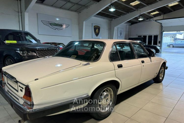 Jaguar XJ6 JAGUAR XJ6 SOVEREIGN 4.2 BVA - <small></small> 12.990 € <small>TTC</small> - #4