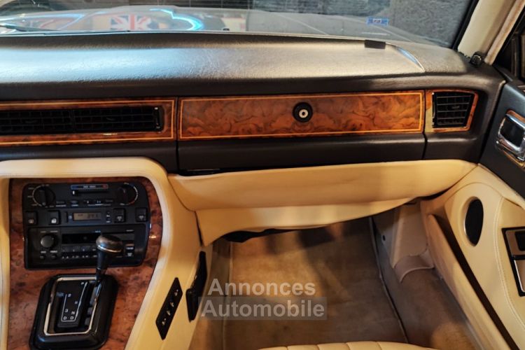 Jaguar XJ6 Sonvreing 3 - <small></small> 7.000 € <small>HT</small> - #41