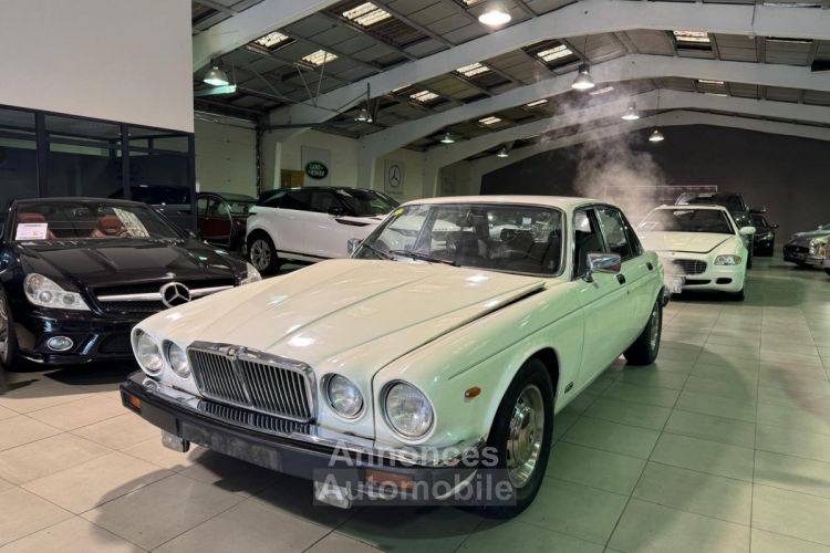 Jaguar XJ6 Sovereign 1983 - <small></small> 11.990 € <small>TTC</small> - #1